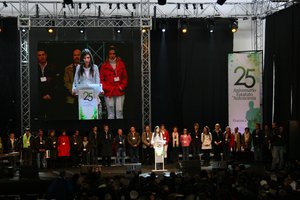 Vara y Monago valoran la asistencia ciudadana al acto para reivindicar el sentimiento de extremeñidad, la España de las Autonomías y el XXV Aniversario del Estatuto Extremeño