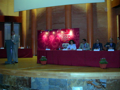 AUPEX quiere ir más allá de la alfabetización tecnológica tras 16 años de actividad