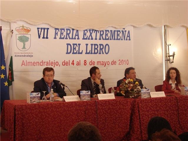 Fundación Ciudadanía y la Consejería de Industria, Energía y Medio Ambiente presentan en la VII Feria Extremeña del Libro del Almendralejo la ‘Guía de Fácil Lectura del Parque Nacional de Monfragüe’