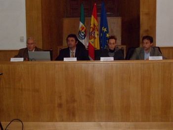 Cáceres congrega a especialistas en voluntariado para fomentar la participación social en el medio rural extremeño