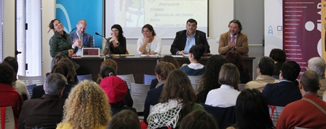 Los Santos de Maimona alberga un encuentro sobre la mujer creadora