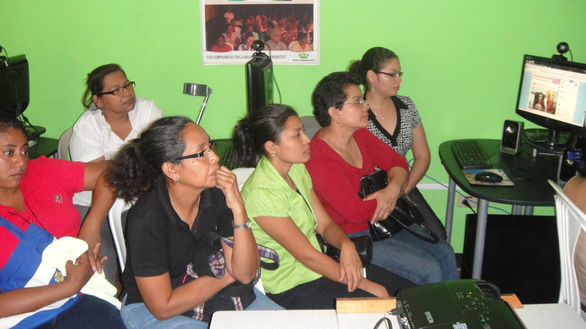 Formación On-Line sobre «Género y Desarrollo» a Mujeres de Extremadura, Bolivia, Uruguay, Paraguay y Nicaragua. (2011)
