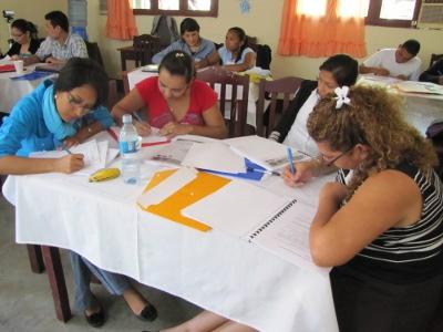 Curso de Formación para Mediadoras en Capacidades Emprendedoras. (2011)