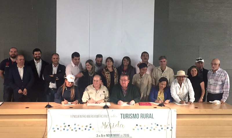 Instituciones, Asociaciones y empresas de Portugal, España y Latinoamérica firman la ‘Declaración de Mérida  Turismo Rural Iberoamericano’