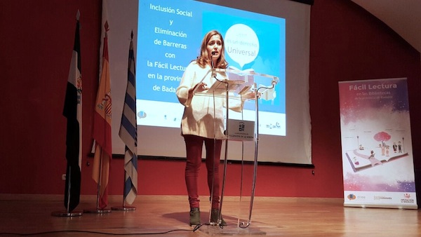 INCLUSIVES Y ASDIVI DE VILLANUEVA DE LA SERENA PARTICIPAN EN UN PROGRAMA DE PROMOCIÓN DE LA FÁCIL LECTURA