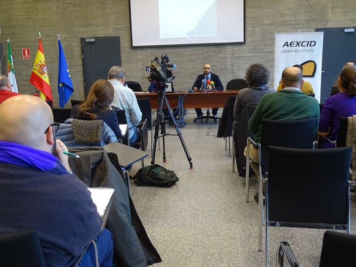 El director de la AEXCID garantiza la continuidad de las políticas públicas de Cooperación Internacional en Extremadura después de superar un periodo de emergencia financiera